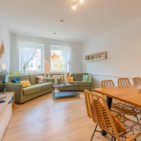 Urban Jungle Wilhelmshoehe By Awesome Apartman